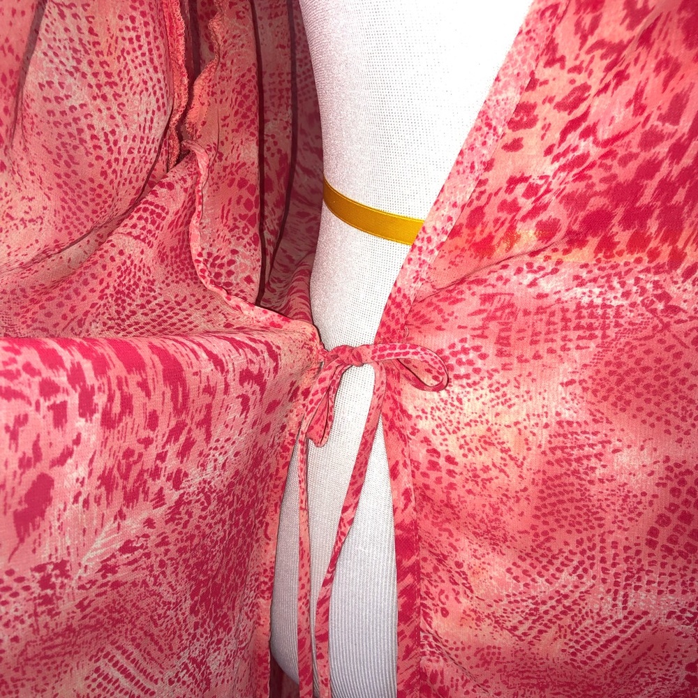 VICTORIA’S SECRET Coral Pink Robe - Picture 5 of 6